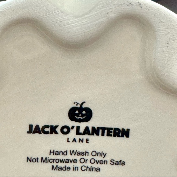 Devil Ghost Figural Halloween Mug - Jack O’ Lantern Lane - Picture 10 of 10